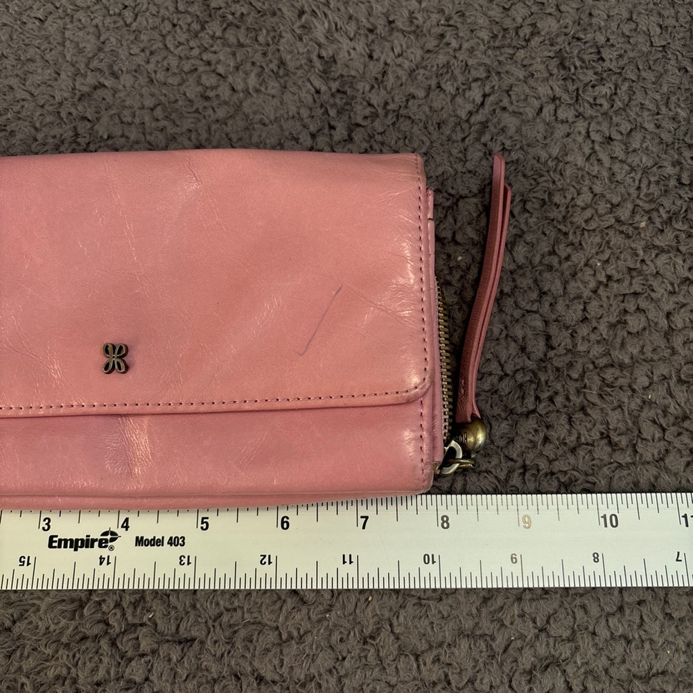Hobo wallet pink leather clutch casual feminine maximalist luxury - Picture 9 of 10
